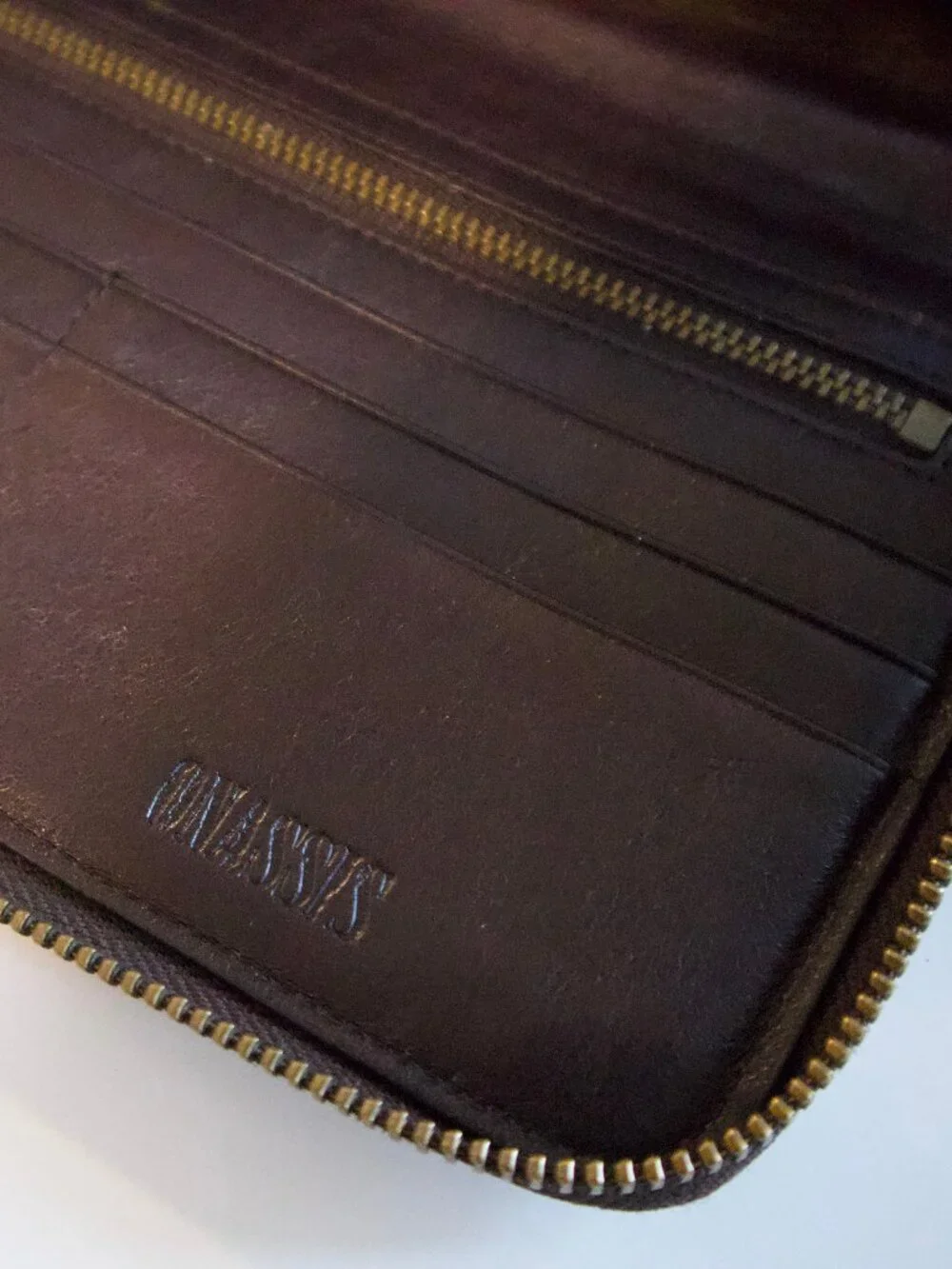 Vintage ONASIS Lizard Embossed Leather Long zip around travel Wallet